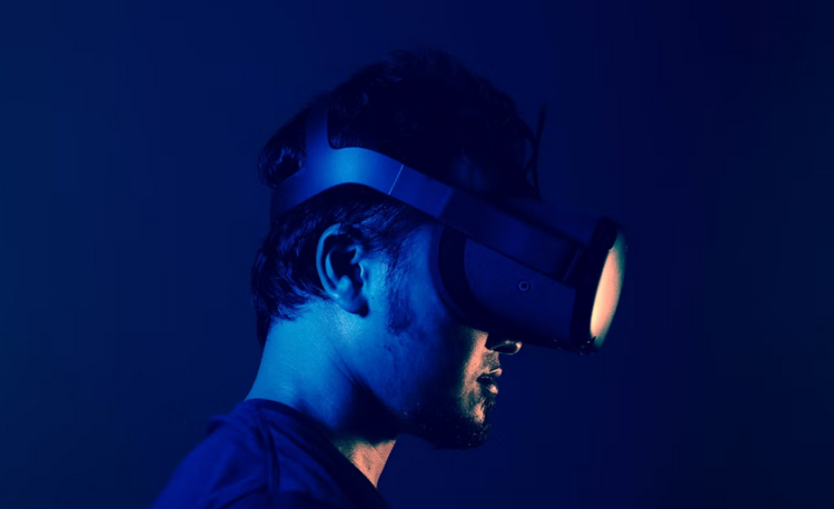 VR